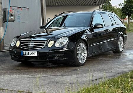 Mercedes-Benz E 350 T AVANTGARDE Sportpaket