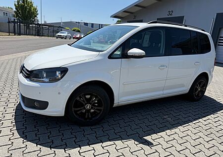 VW Touran Volkswagen Comfortline BMT