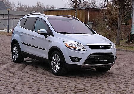 Ford Kuga Titanium 4x4 TÜV NEU LEDER P-DACH AHK 1HAND