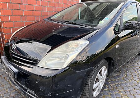 Toyota Prius 1.5-l-VVT-i Sol Sol