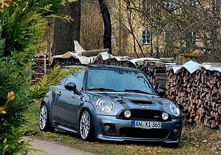 Mini John Cooper Works Coupé