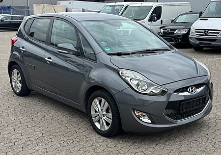 Hyundai ix20 1.6 92kW - 1.Hand Kamera Navi - erst 60Tkm!