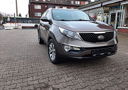 Kia Sportage Attract 2WD