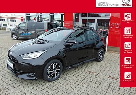 Toyota Yaris Hybrid 1.5 VVT-i Team D+Comfort-Paket