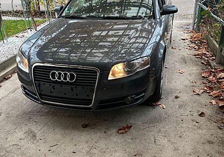 Audi A4 1.8 T -