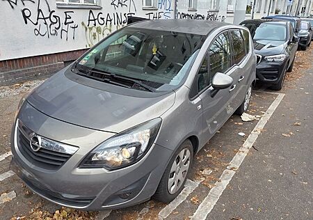 Opel Meriva 1.4 Color Edition 103kW Color Edition