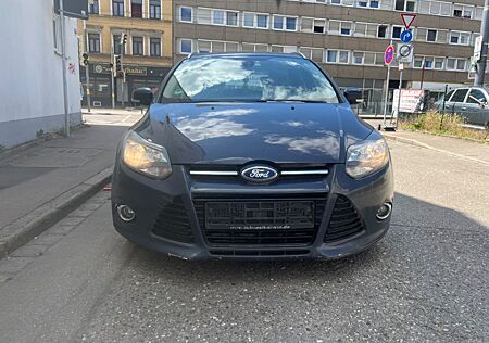 Ford Focus FocusTurnier Titanium1.6TDCi*Euro5*Klimautomatik