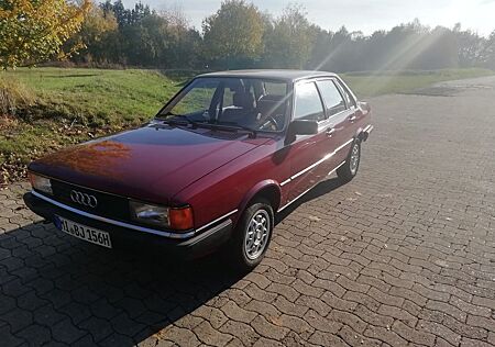 Audi 80