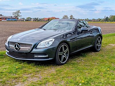 Mercedes-Benz SLK 200 -