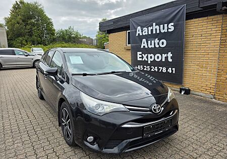 Toyota Avensis 2.0D-4d Touring Sports *Camera*Navi*Alu
