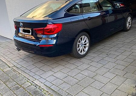 BMW 330d 330 Gran Turismo Gran Turismo Sport Lin...