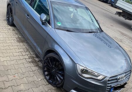 Audi A3 1.4 TFSI cod ultra Ambition Ambition