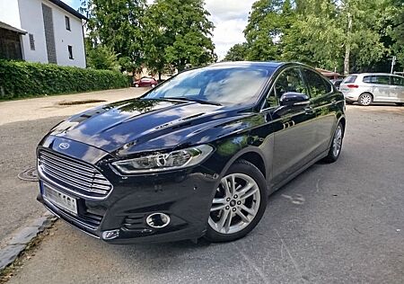 Ford Mondeo 2,0 TDCi Titanium 211PS Panorama
