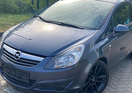 Opel Corsa CorsaD1.4 111J.EditionKlima17zollHU5/26