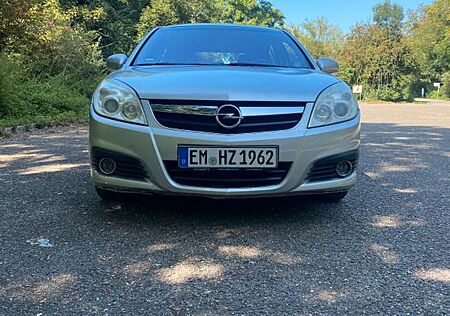 Opel Signum 1.8 -