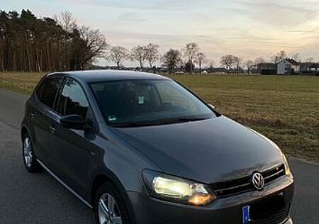VW Polo Volkswagen 1.4 6r Teilleder LED Neues Getriebe