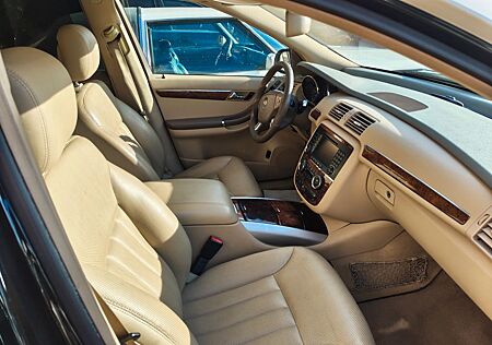 Mercedes-Benz R 500 4MATIC -