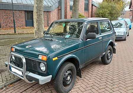 Lada Niva gebraucht kaufen Lada Niva 1.7i