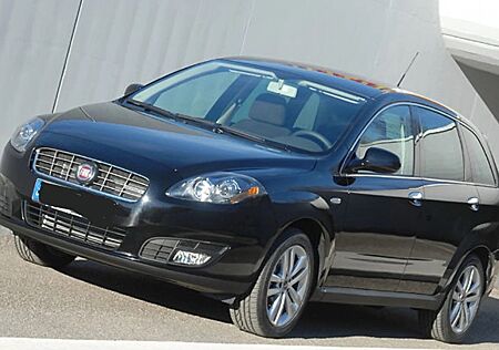 Fiat Croma viel Auto für wenig Geld!