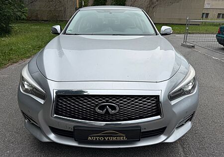 Infiniti Q50 Premium