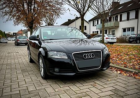 Audi A3 1.4 TFSI Sportback + Winterreifen