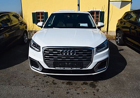 Audi Q2 35 TFSI sport *Navi*Sitzheizung*