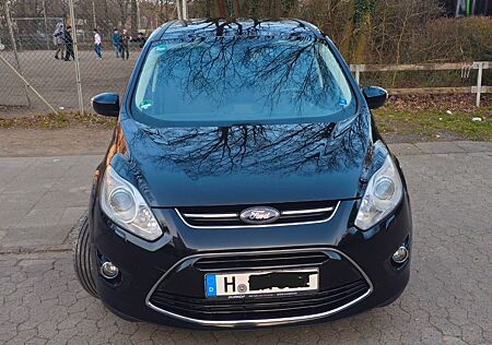 Ford Grand C-Max 2,0TDCi 103kW Titanium