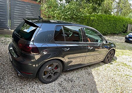 VW Golf Volkswagen 2.0 TSI GTI neuer Motor bei 80.000km