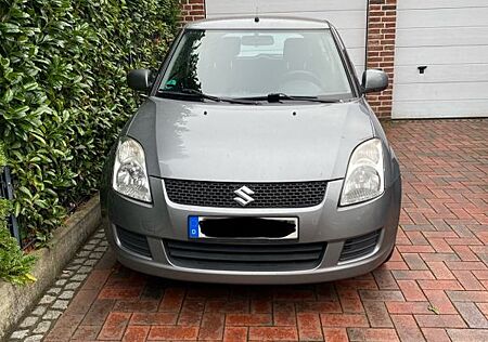 Suzuki Swift 1.3 Club