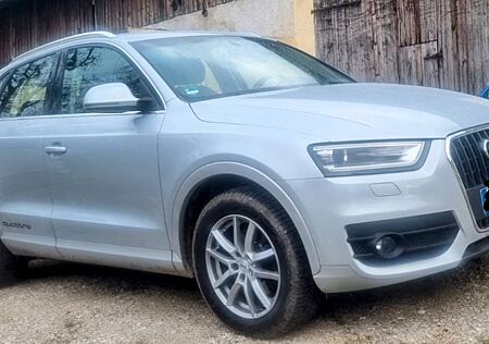 Audi Q3 2.0 TDI 130kW S tronic quattro -