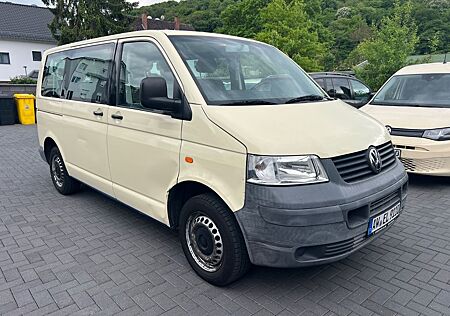 VW T5 Transporter Volkswagen , 9-Sitzer