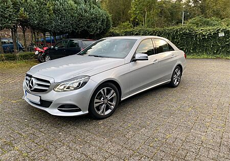 Mercedes-Benz E 300 BlueTEC 9G-Tronic AVANTGARDE