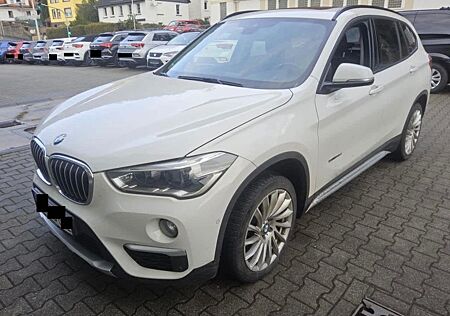 BMW X1 sDrive 18 d xLine/PANO/LED/Leder/129.400km