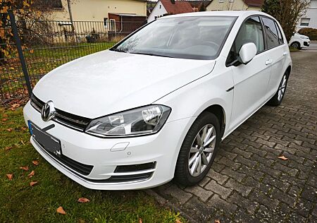 VW Golf Volkswagen 1.4 TSI 92kW BMT LOUNGE