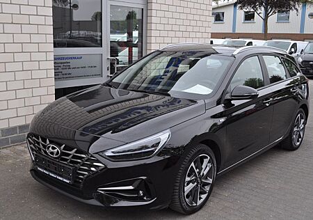 Hyundai i30 CW 1,5 TREND MHEV/AUT/SHZG/ALU/GJR/LED