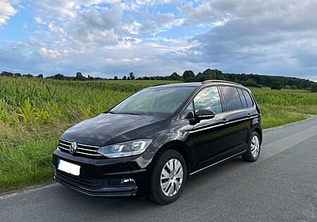 VW Touran Volkswagen 1.6 TDI SCR DSG SOUND BMT SOUND
