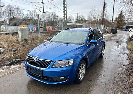 Skoda Octavia Combi Elegance 4x4