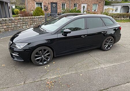 Seat Leon ST 2.0 TSI 140kW FR DSG FR *VOLL*