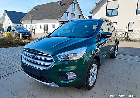 Ford Kuga 2,0 TDCi 4x4 132kW Titanium / Sommerauto