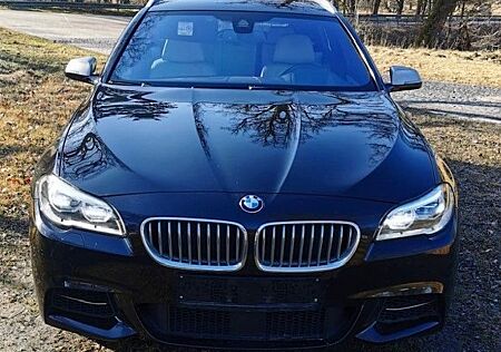 BMW M550d xDrive Touring A M