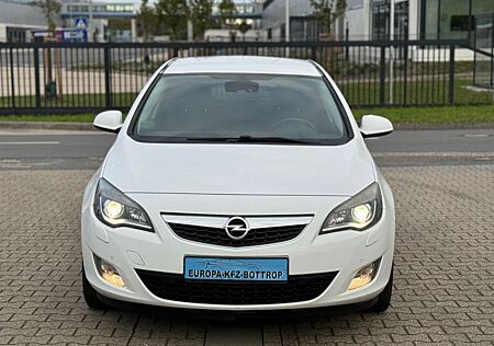 Opel Astra J Lim. 5-trg. Sport