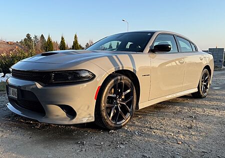 Dodge Charger R/T 5.7l HEMI
