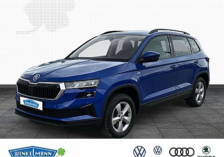 Skoda Karoq Tour 2.0TDI DSG 4x4 AHK ACC LED KAMERA NAV