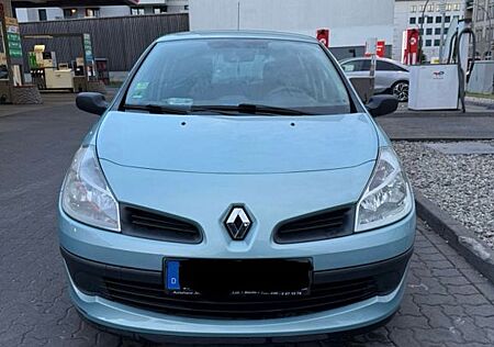 Renault Clio Grandtour Authentique 1.2 16V Eco2 55kW...