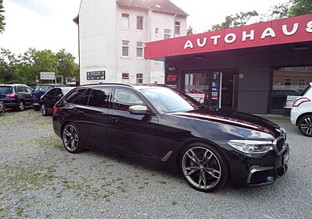 BMW M550 d xDrive Touring AHK-PANORAMA-NAVI