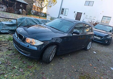 BMW 120i -