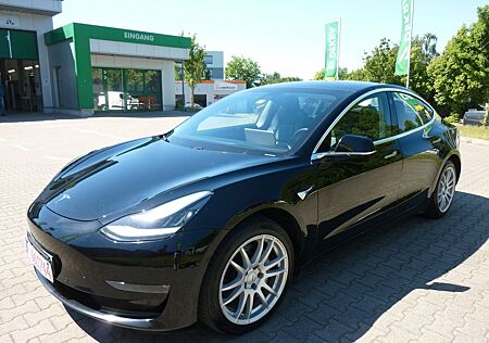 Tesla Model 3 Long Range Dual AWD 1 Hand