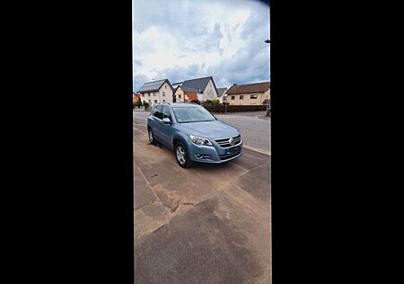 VW Tiguan Volkswagen 2.0 TSI 4MOTION Sport und Trend
