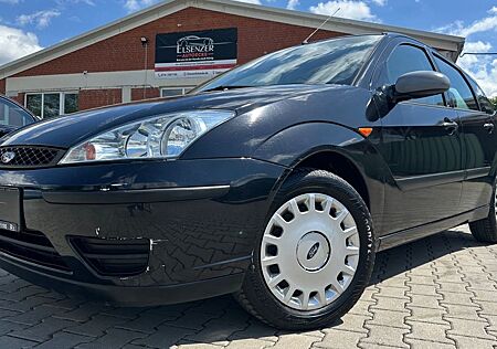Ford Focus 1.6 Trend Autom. klima 4/5Türen 1.Hand