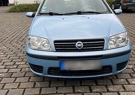 Fiat Punto 1.2 8V -